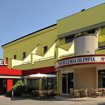 Hotel Olimpia Imola Exteriör bild