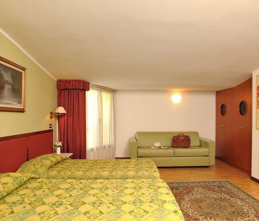 Hotel Olimpia Imola Exteriör bild