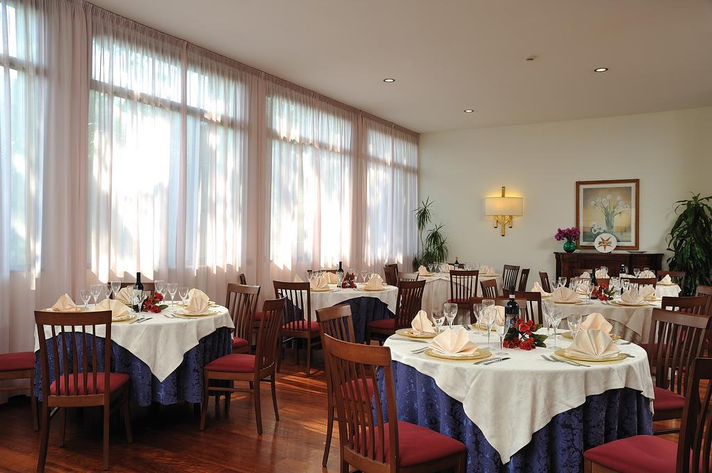 Hotel Olimpia Imola Exteriör bild